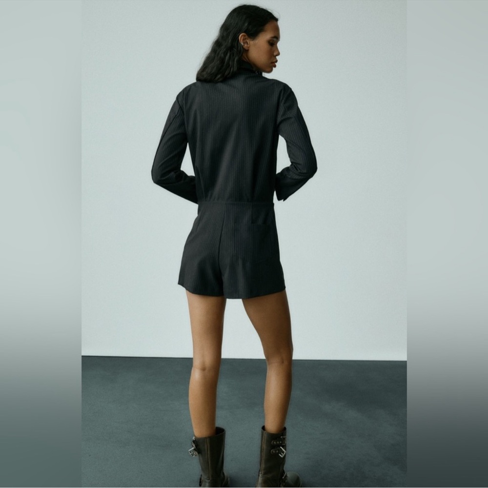 Zara Black Pinstriped Short Jumpsuit Romper Business Casual - Picture 3 of 7